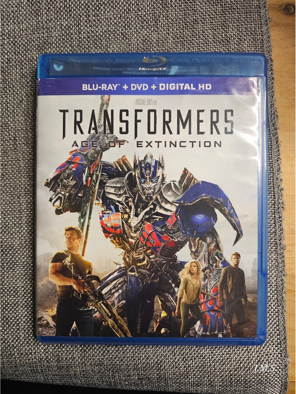 Transformers: Age of Extinction Blu-ray + DVD + Digital HD - Good Condition